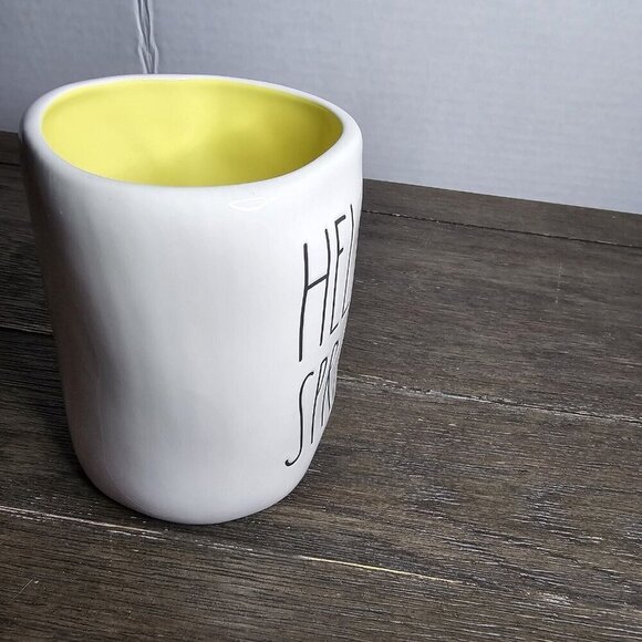 NWT Rae Dunn Artisan Hello Spring Mug Yellow Inside Magenta 2021 Farmhouse - Picture 6 of 8